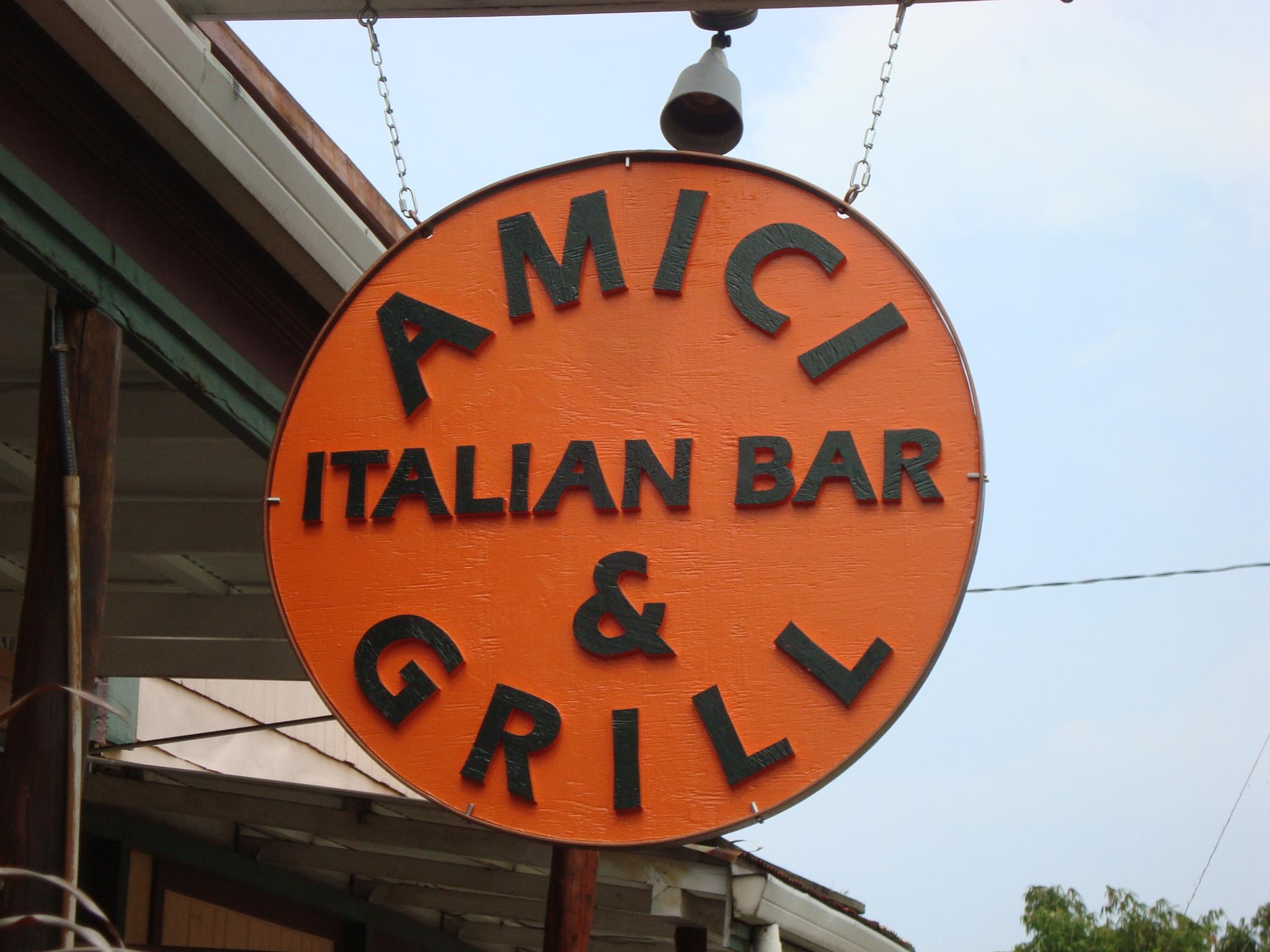 Amici’s Italian Bar and Grill